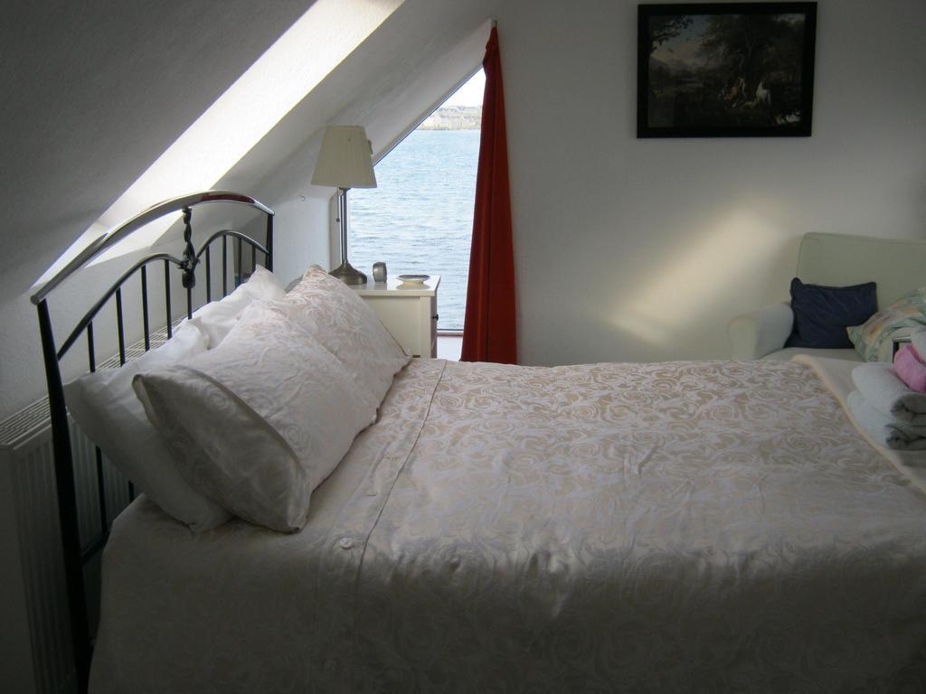 No 1 Broughton Bed & Breakfast Pierowall Szoba fotó